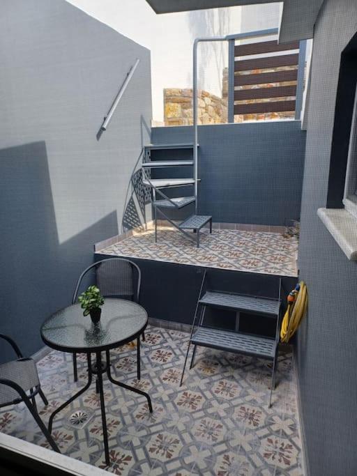 Petite Suite With Backyard. Mytilíni エクステリア 写真